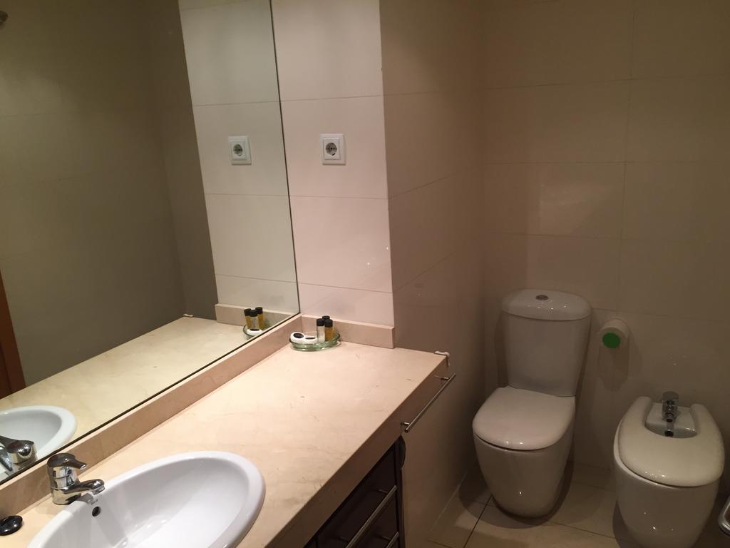 Apartamento Fira Barcelona Л'Успіталет-да-Любрагат Екстер'єр фото